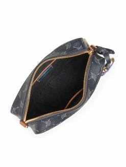 JOOP! Γυναίκες Τσάντες Χιαστί Τσάντα Cloe 4140006191 Σκούρο μπλε 13 JOOP! Γυναίκες Τσάντες Χιαστί Τσάντα Cloe 4140006191 Σκούρο μπλε -Συμφωνίες JOOP! Κατάστημα unnamed file 1722